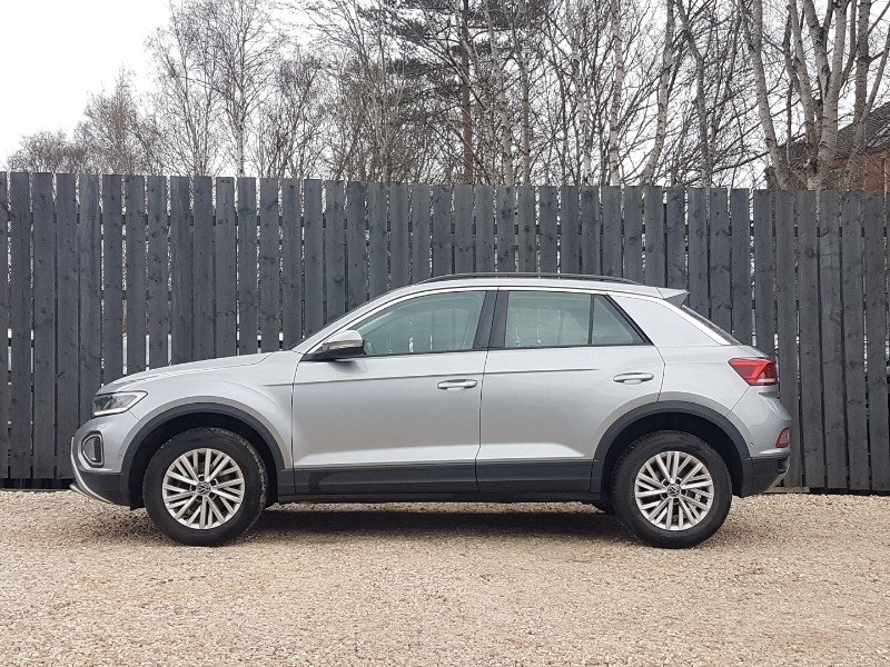 Used Volkswagen T-Roc 2023 for sale - 78032816: Photo 4