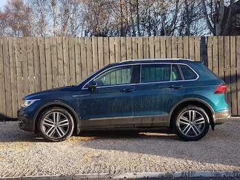 Used Volkswagen Tiguan 2023 for sale - 77213891: Photo