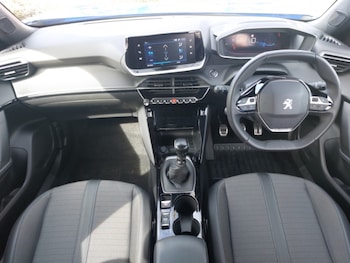 Used Peugeot 2008 2023 for sale - 79113059: Photo