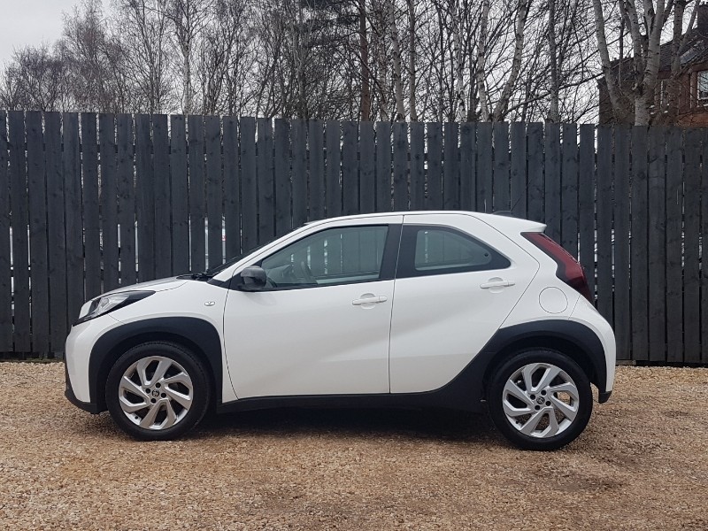 Used Toyota Aygo X 2022 for sale - 77822854: Photo 4