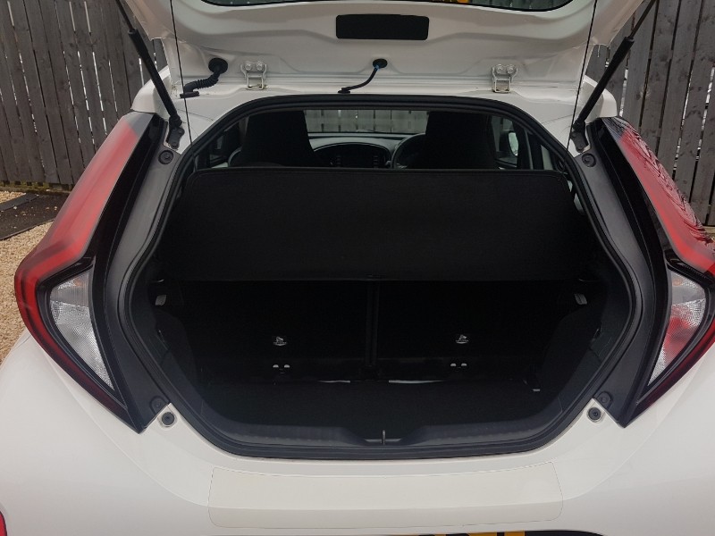 Used Toyota Aygo X 2022 for sale - 77822854: Photo 8