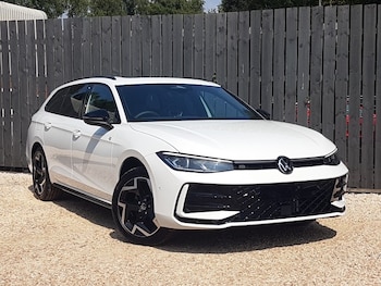 Used Volkswagen Passat 2025 for sale - 75591659: Photo