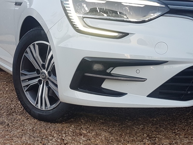 Used Renault Megane 2021 for sale - 77357704: Photo 9