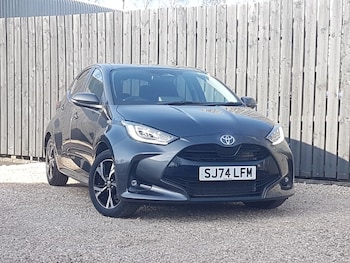 Used Toyota Yaris 2024 for sale - 78837729: Photo