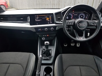 Used Audi A1 2019 for sale - 77644910: Photo