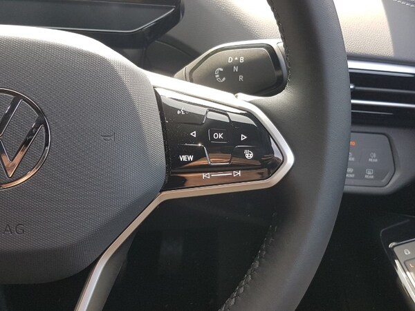 Used Volkswagen ID.4 2024 for sale - 75185237: Photo 13