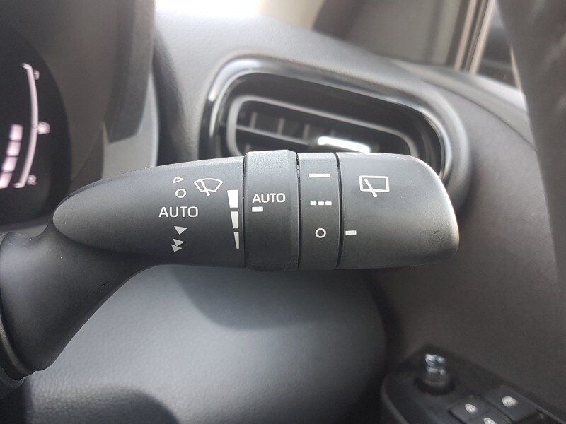 Used Toyota Yaris 2024 for sale - 77956612: Photo 17