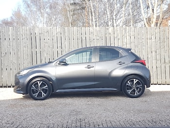 Used Toyota Yaris 2024 for sale - 77956612: Photo