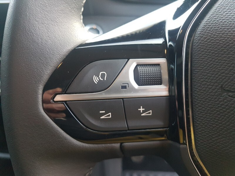 Used Peugeot 208 2023 for sale - 77907687: Photo 16