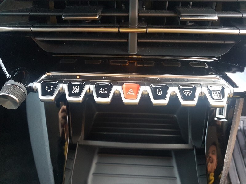 Used Peugeot 208 2023 for sale - 77907687: Photo 19