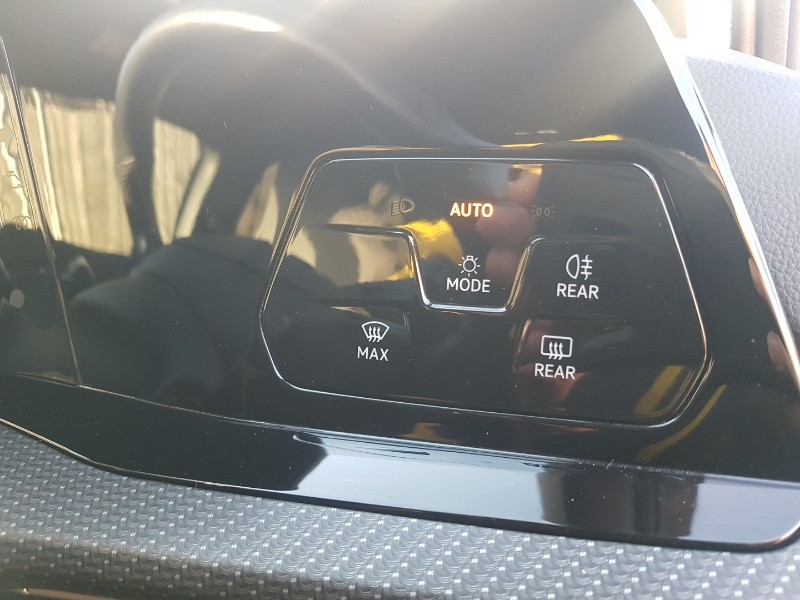 Used Volkswagen Golf 2020 for sale - 76925006: Photo 17