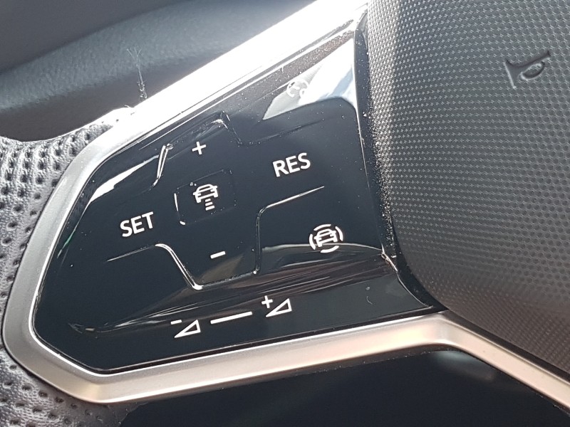 Used Volkswagen T-Roc 2023 for sale - 76451161: Photo 13