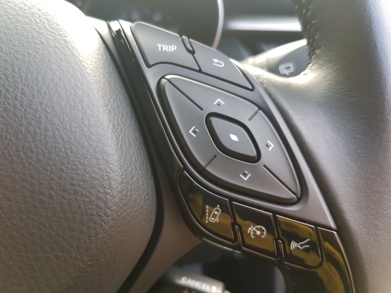 Used Toyota C-HR 2022 for sale - 76383875: Photo 17