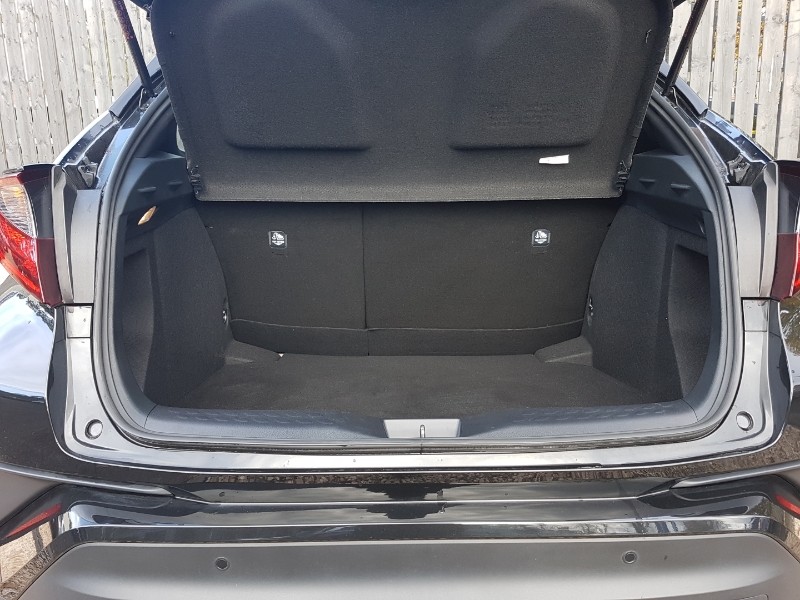 Used Toyota C-HR 2022 for sale - 76383875: Photo 8