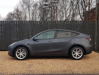 Used Tesla Model Y 2023 for sale - 77208917: Photo