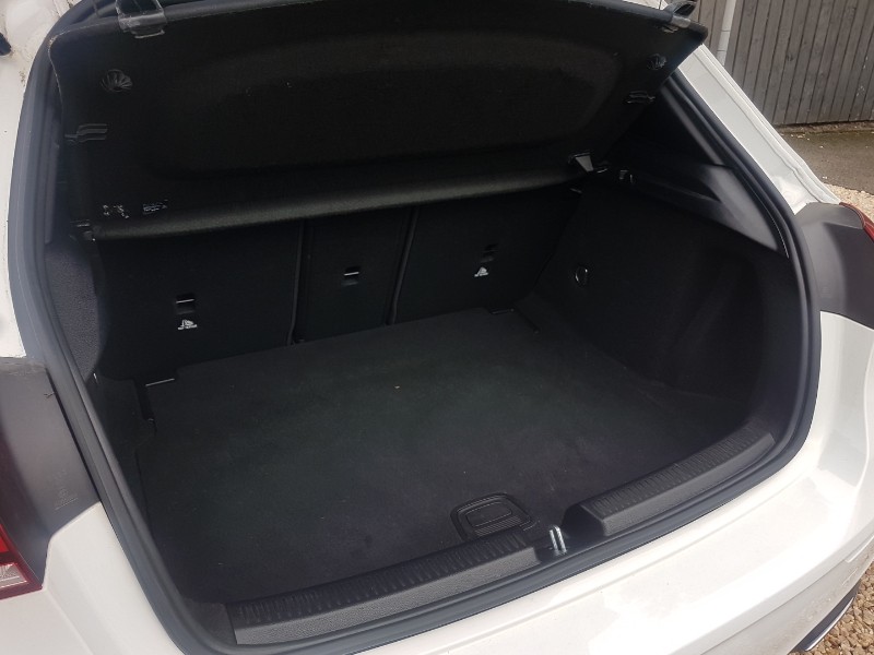 Used Mercedes-Benz A-Class 2019 for sale - 76358934: Photo 8