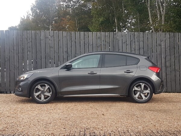 Used Ford Focus 2019 for sale - 76208221: Photo 4