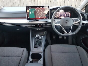 Used Volkswagen Golf 2024 for sale - 76920413: Photo