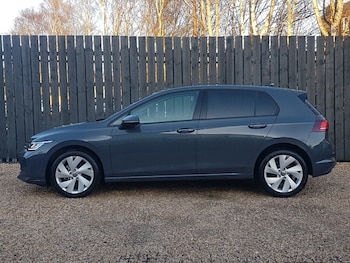 Used Volkswagen Golf 2024 for sale - 76920413: Photo
