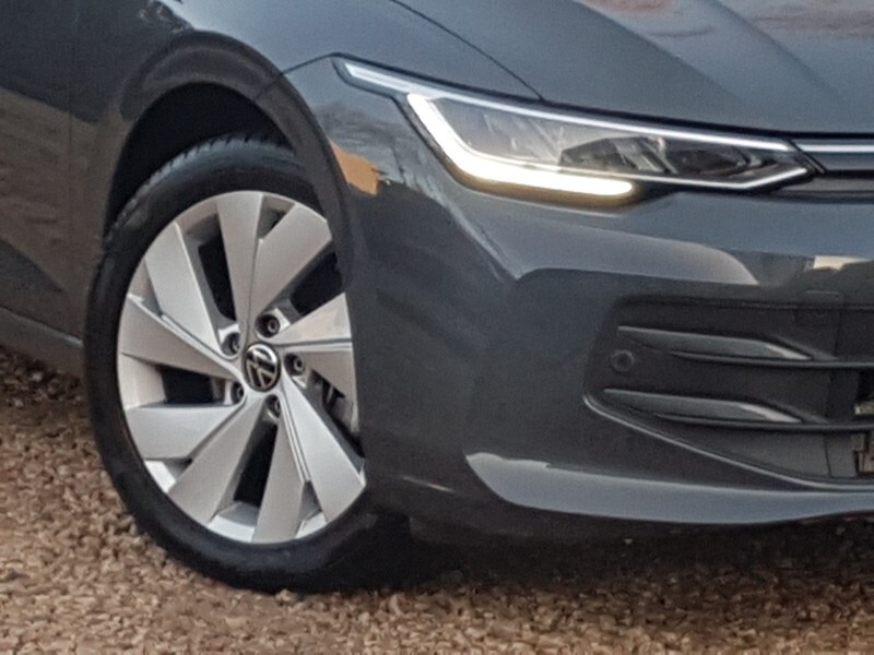 Used Volkswagen Golf 2024 for sale - 76920413: Photo 9