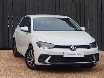 Used Volkswagen Polo 2024 for sale - 76970140: Photo