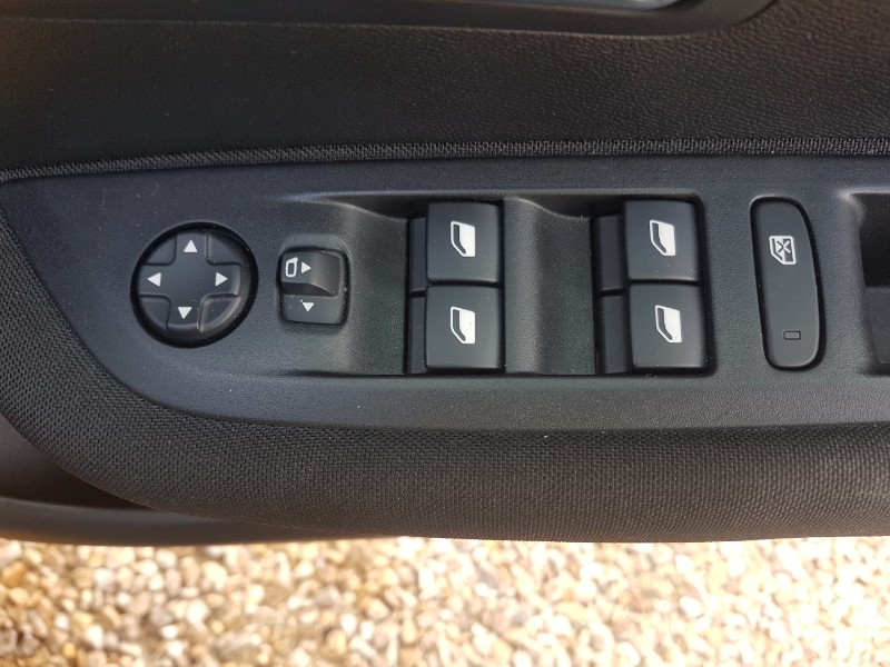 Used Peugeot 208 2023 for sale - 77837585: Photo 15