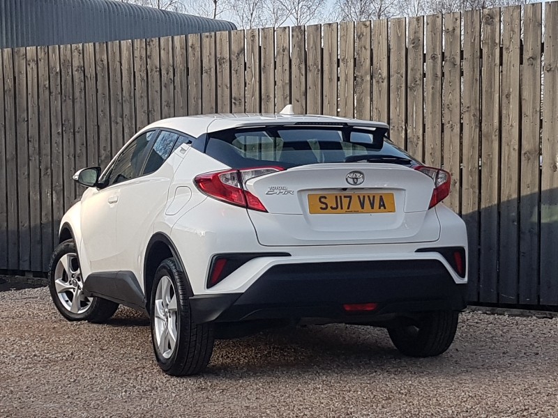 Used Toyota C-HR 2017 for sale - 78085172: Photo 3