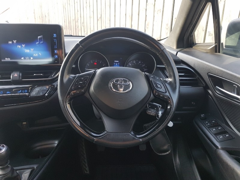 Used Toyota C-HR 2017 for sale - 78085172: Photo 7