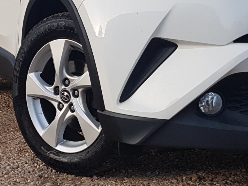 Used Toyota C-HR 2017 for sale - 78085172: Photo 9