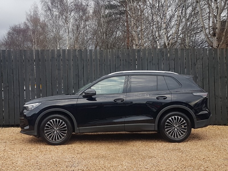 Used Volkswagen Tiguan 2024 for sale - 76880255: Photo 4