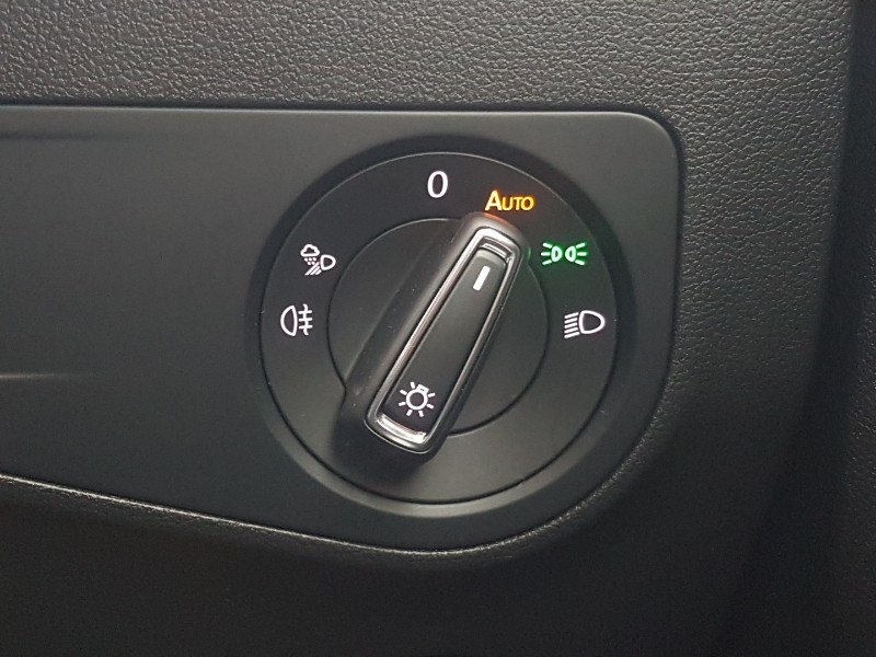 Used Volkswagen Tiguan 2021 for sale - 76403641: Photo 11