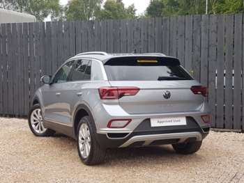 Used Volkswagen T-Roc 2024 for sale - 74914386: Photo