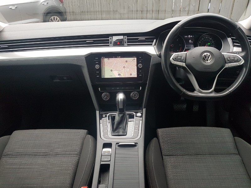 Used Volkswagen Passat 2020 for sale - 76636591: Photo 2