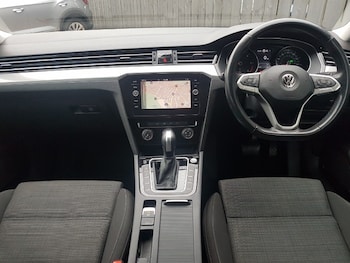 Used Volkswagen Passat 2020 for sale - 76636591: Photo