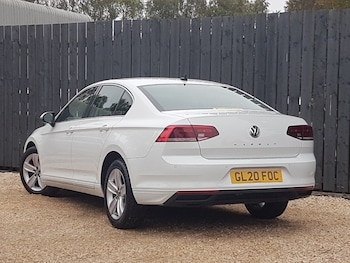 Used Volkswagen Passat 2020 for sale - 76636591: Photo