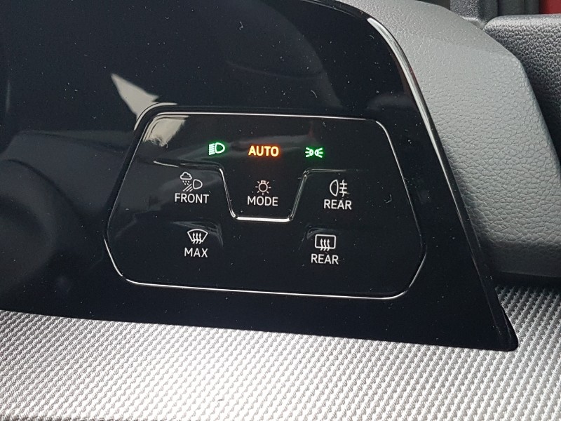 Used Volkswagen Golf 2025 for sale - 77031855: Photo 11