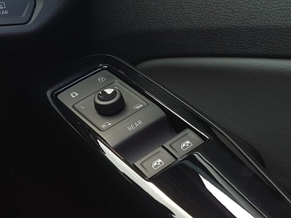 Used Volkswagen ID.4 2024 for sale - 75185217: Photo 19