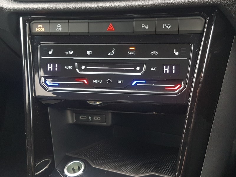 Used Volkswagen T-Roc 2022 for sale - 76275593: Photo 16