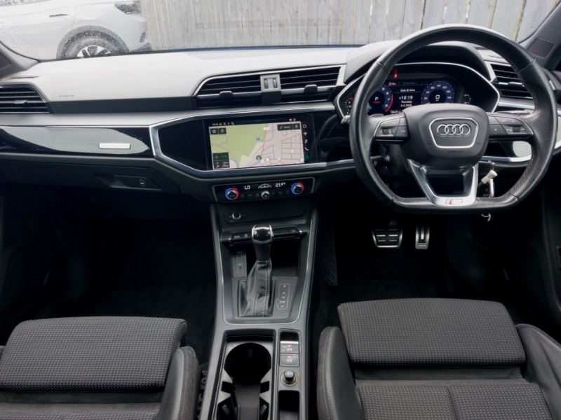 Used Audi Q3 2021 for sale - 78178554: Photo 2