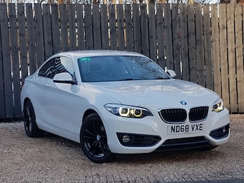 Used BMW 2 Series 2018 for sale - 76651801: Photo