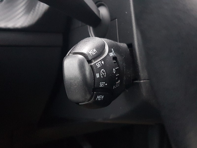 Used Peugeot 2008 2020 for sale - 77141360: Photo 19