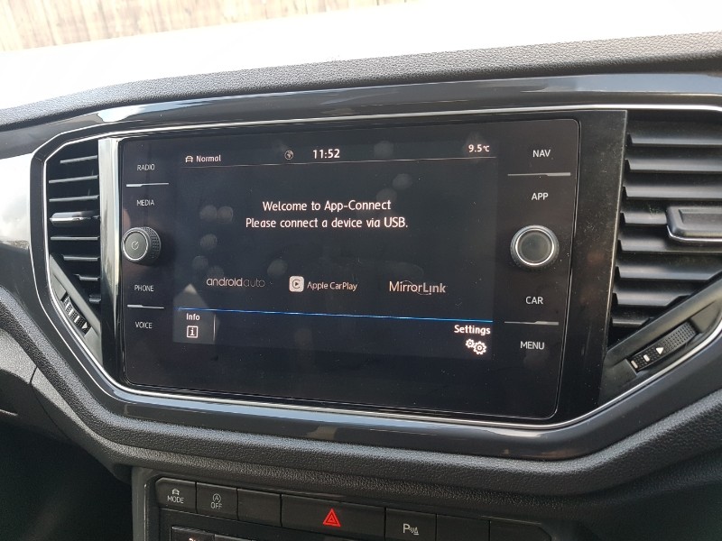 Used Volkswagen T-Roc 2018 for sale - 76533110: Photo 16