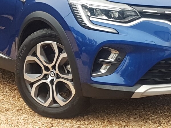 Used Renault Captur 2023 for sale - 76195300: Photo 9