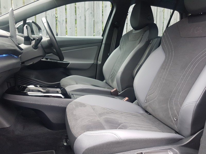 Used Volkswagen ID4 2025 for sale - 76075090: Photo 5
