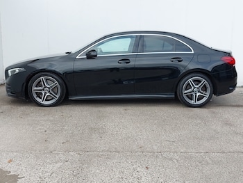 Used Mercedes-Benz A-Class 2019 for sale - 75952311: Photo