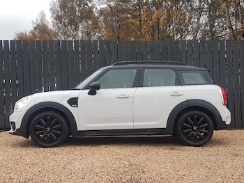 Used MINI Countryman 2018 for sale - 76455832: Photo