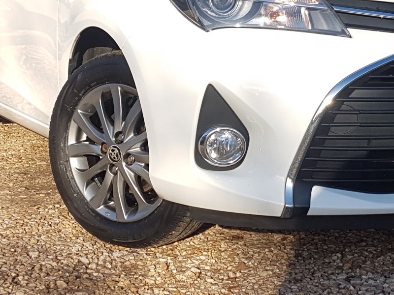 Used Toyota Yaris 2016 for sale - 77319992: Photo 9