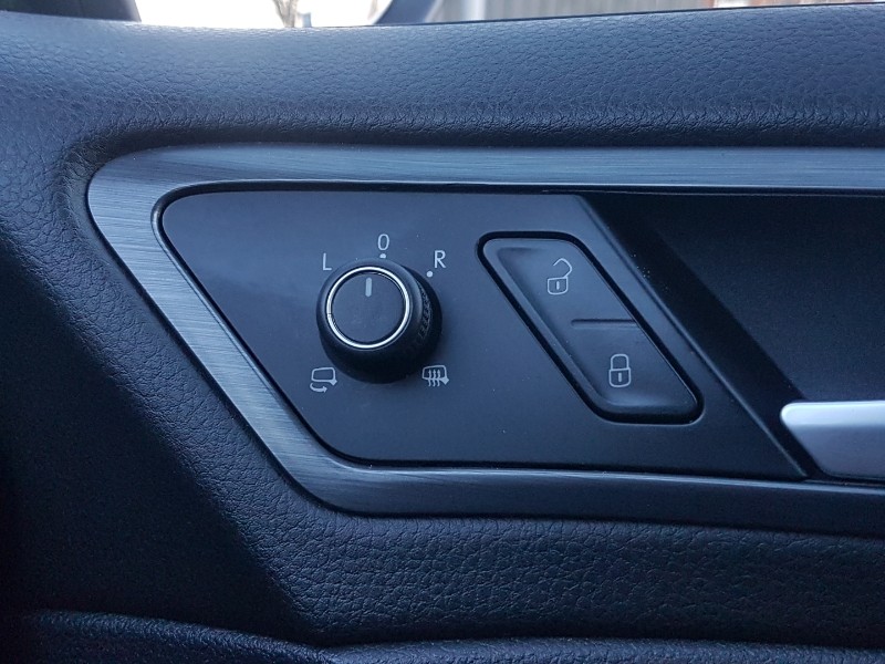 Used Volkswagen Golf 2018 for sale - 77160198: Photo 18