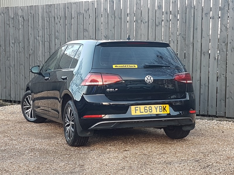 Used Volkswagen Golf 2018 for sale - 77160198: Photo 3