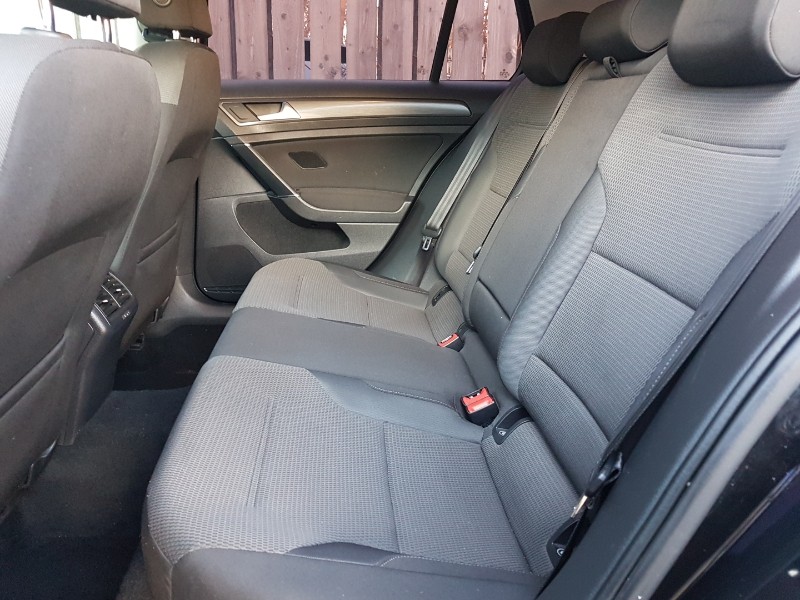 Used Volkswagen Golf 2018 for sale - 77160198: Photo 6